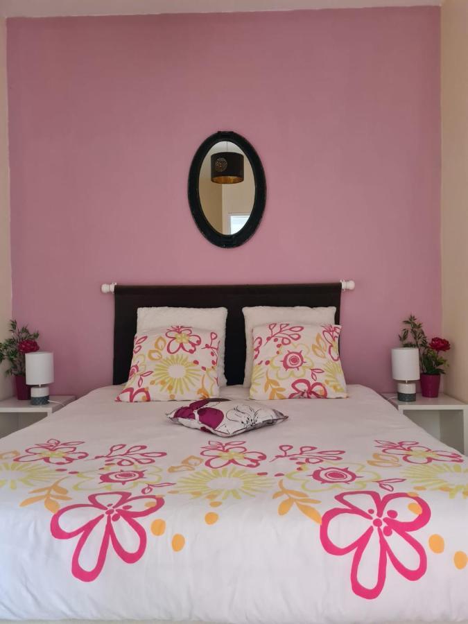 Bed and Breakfast La Fraise Chaumont-sur-Tharonne Exterior foto